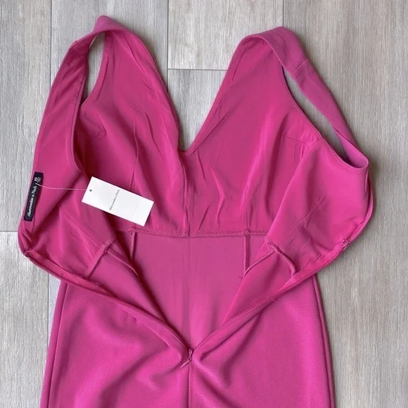 New Abercrombie Dress - Picture 9 of 13